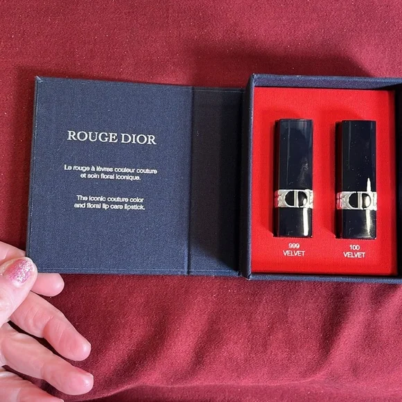 Christian Dior Cosmetic Bag & 2 CD Lipsticks - Picture 7 of 10